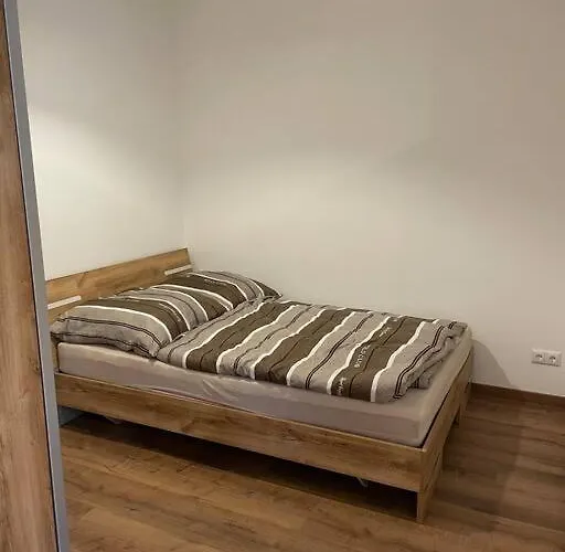 Apartment In Zentraler Lage Mit Privatparkplatz