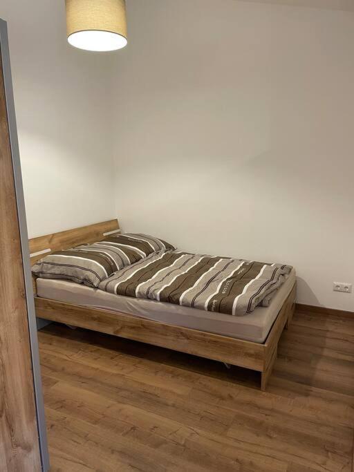 Apartment In Zentraler Lage Mit Privatparkplatz